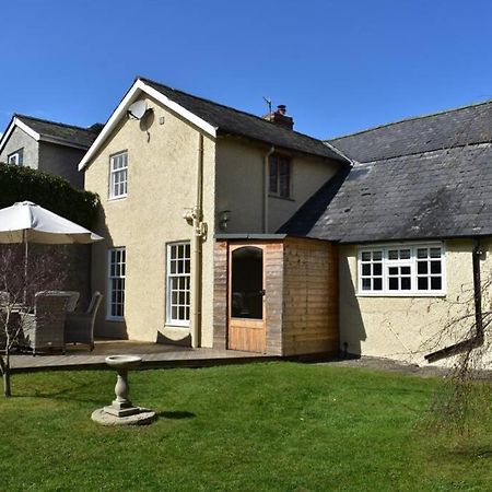 Cross Keys Cottage Holiday Let บิช็อปส์คาสเซิล ภายนอก รูปภาพ