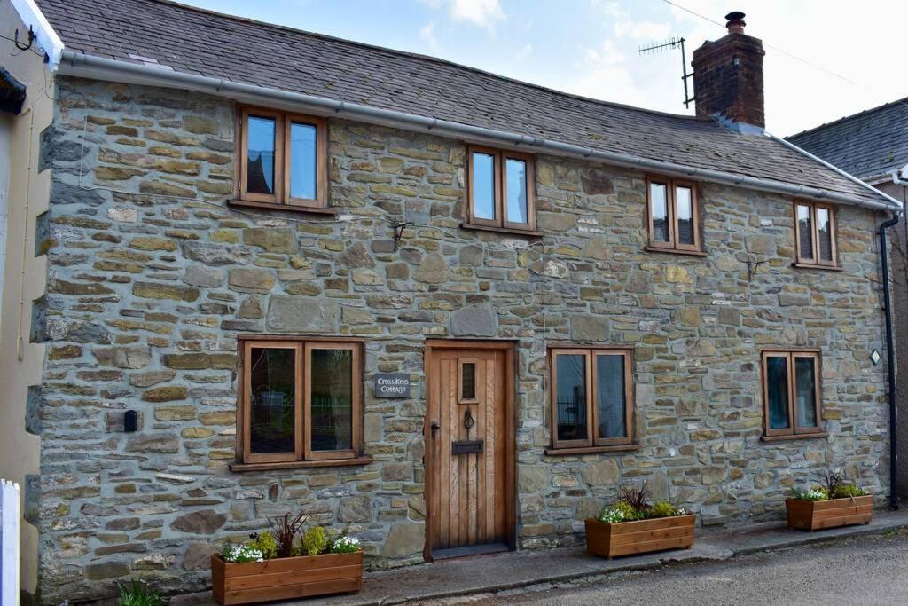 Cross Keys Cottage Holiday Let บิช็อปส์คาสเซิล ภายนอก รูปภาพ